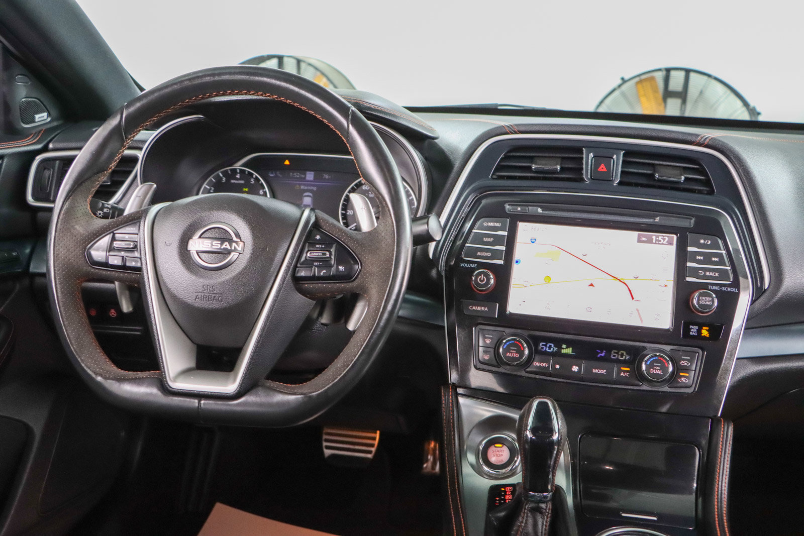 Used 2023 Nissan Maxima SR w/ Sport Mat Group FWD image 17