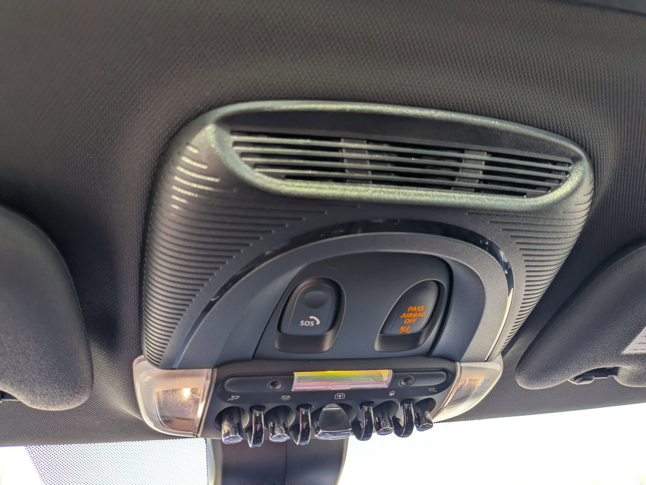 Used 2023 MINI Cooper S w/ Premium Package image 26