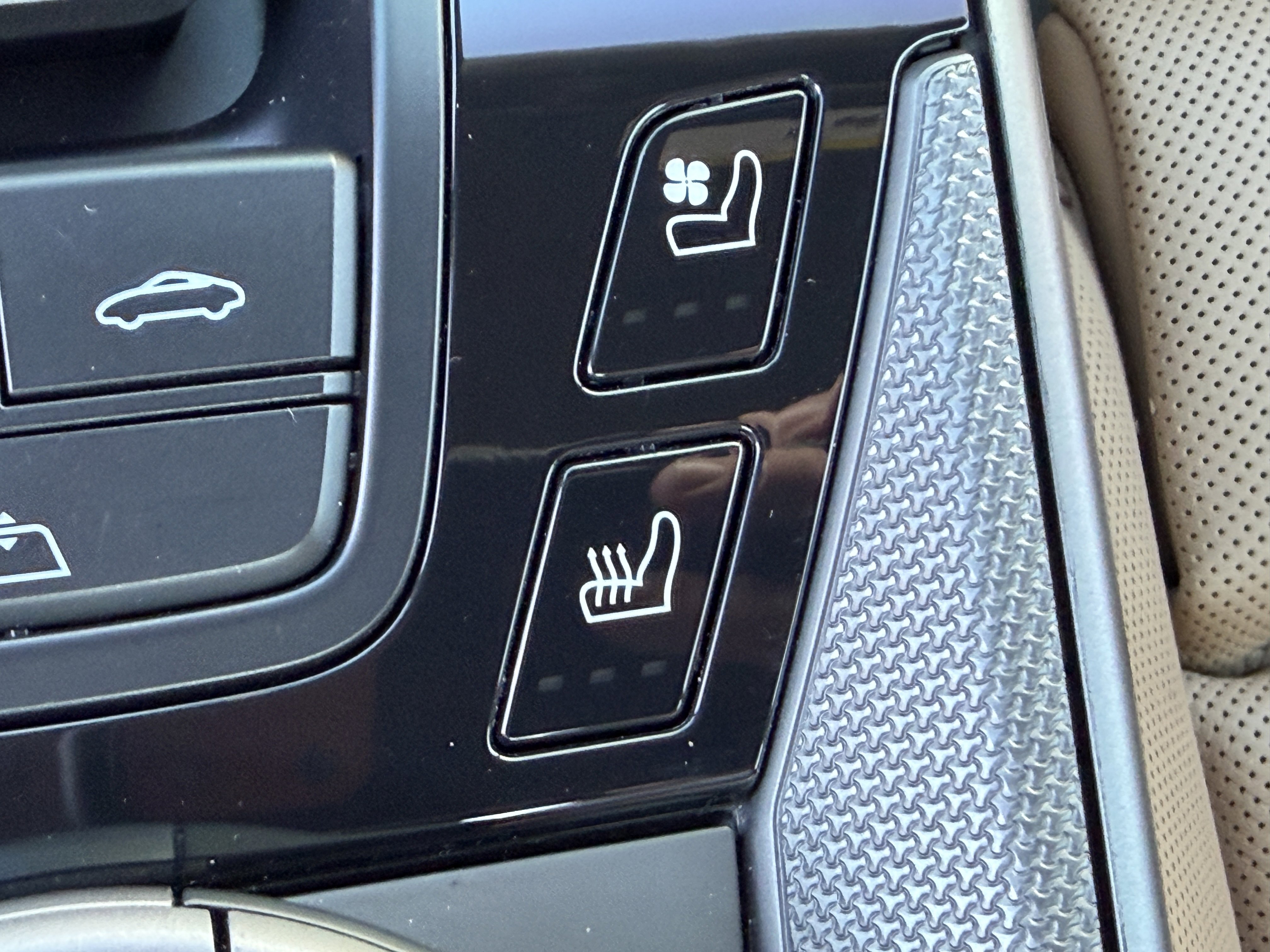 Certified 2020 Porsche 911 Carrera S image 28