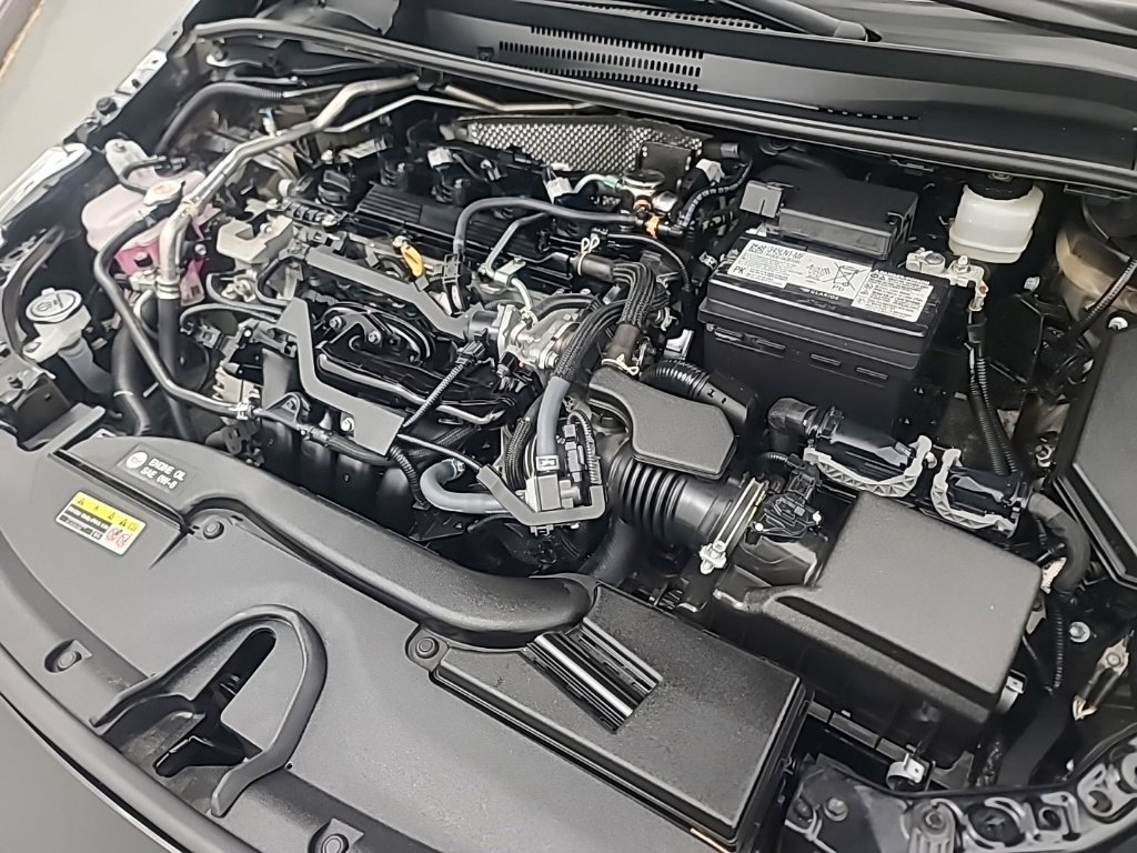 Used 2025 Toyota Corolla LE FWD image 38