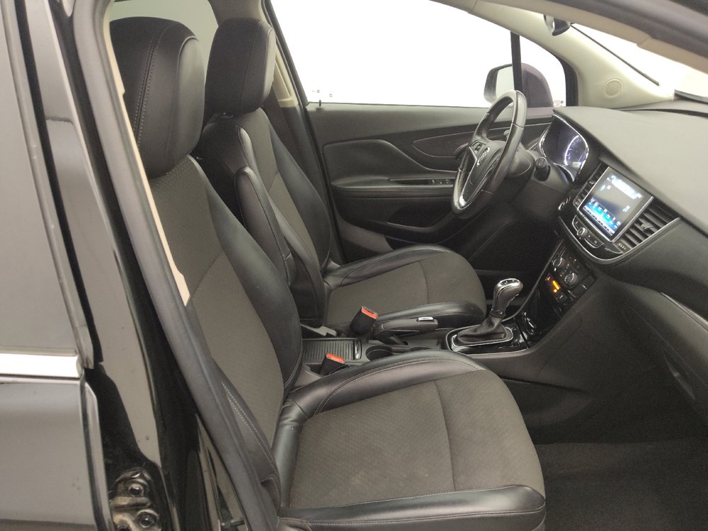 Used 2020 Buick Encore Preferred FWD image 21