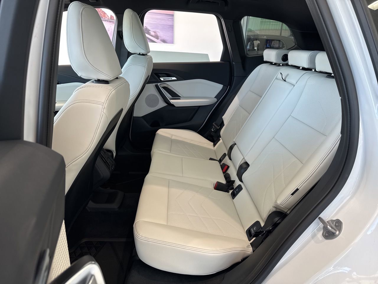 New 2026 BMW X1 xDrive28i image 39