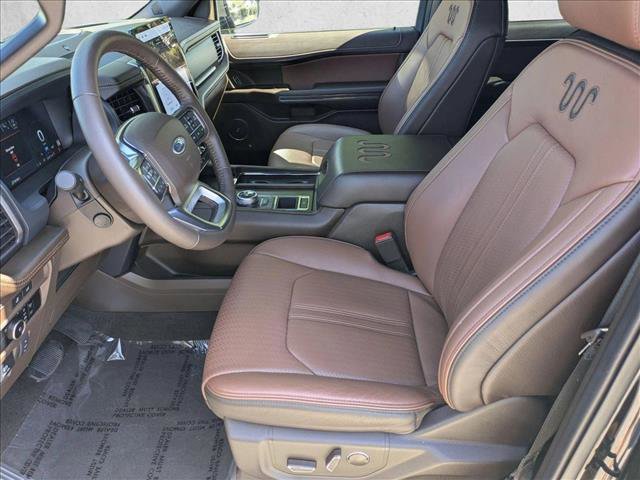 Used 2024 Ford Expedition King Ranch RWD image 17