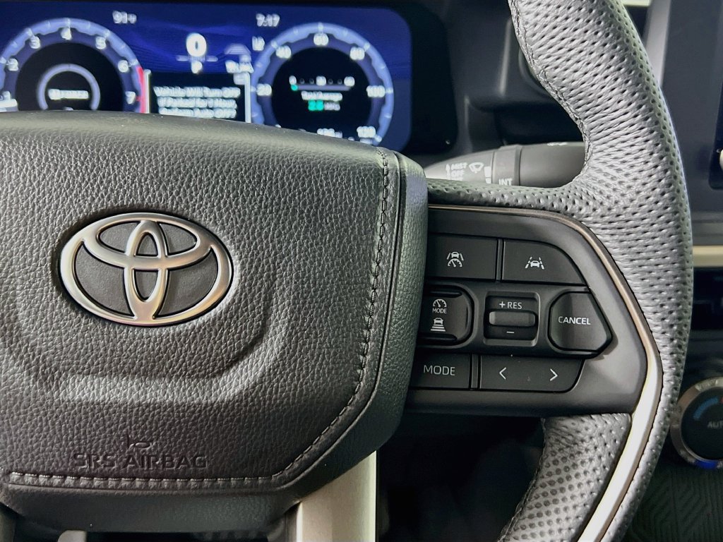New 2026 Toyota Tacoma TRD Off-Road AWD/4WD image 18