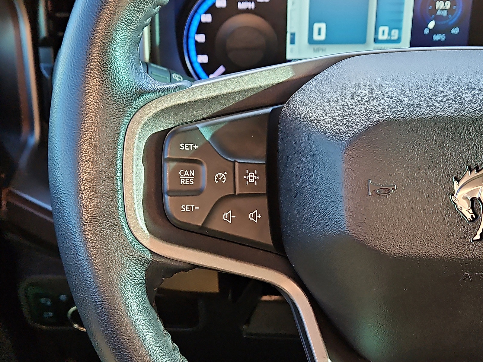 Used 2023 Ford Bronco Outer Banks image 18