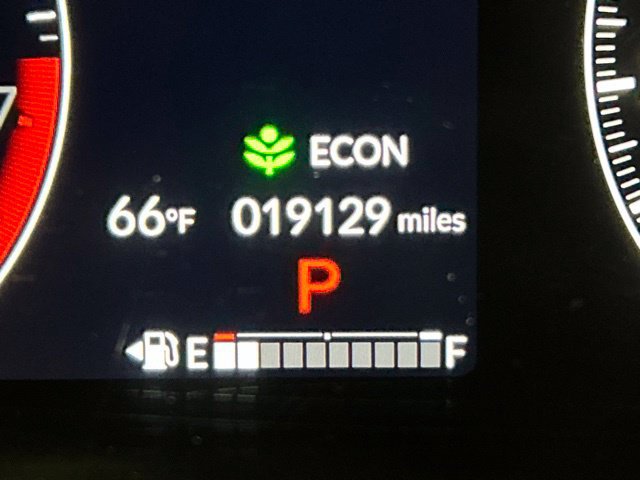 Certified 2025 Honda HR-V EX-L image 27