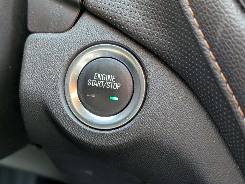 Used 2020 Chevrolet Equinox Premier FWD image 28