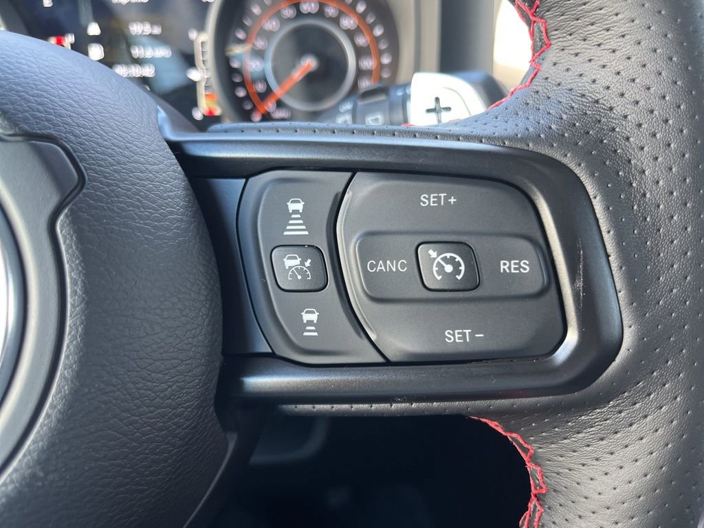 New 2026 Jeep Wrangler Moab image 32