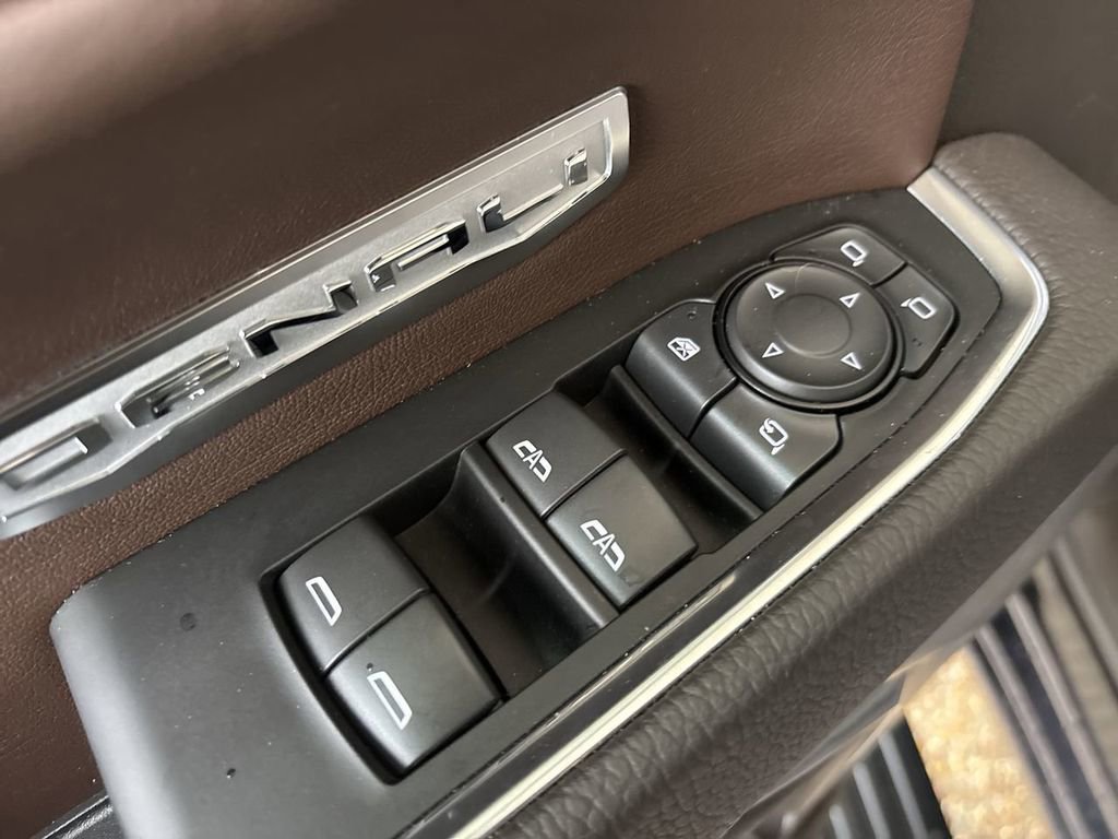 Certified 2025 GMC Sierra 1500 Denali w/ Denali Reserve Package image 24