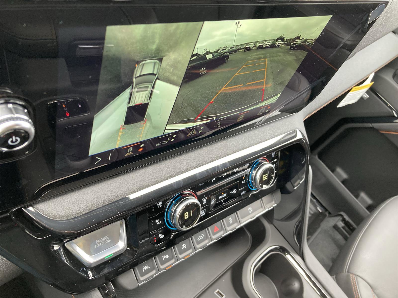 New 2026 GMC Sierra 1500 AT4 w/ AT4 Premium Package image 34