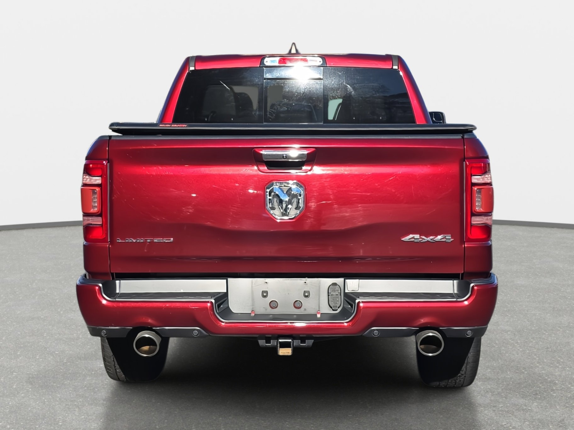Used 2020 RAM 1500 Limited w/ Body Color Bumper Group image 6