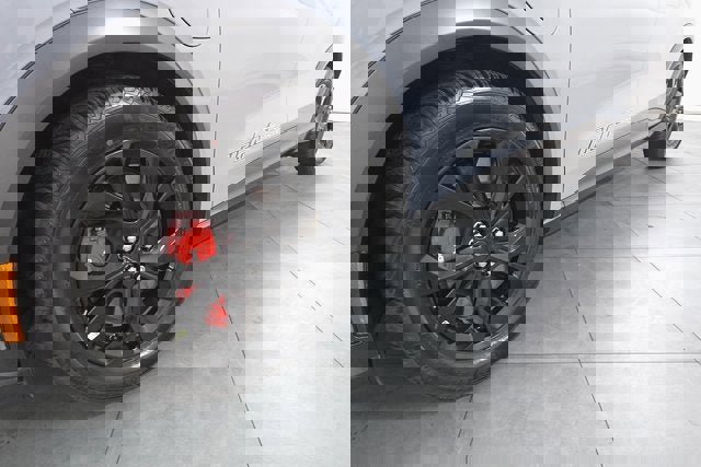 Used 2024 Ford Mustang Mach-E GT image 29