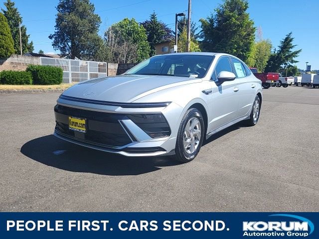 New 2025 Hyundai Sonata SE image 1