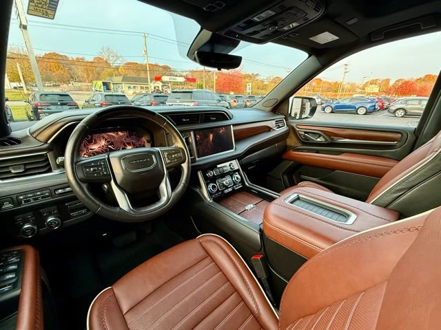 Used 2024 GMC Yukon Denali Ultimate image 24
