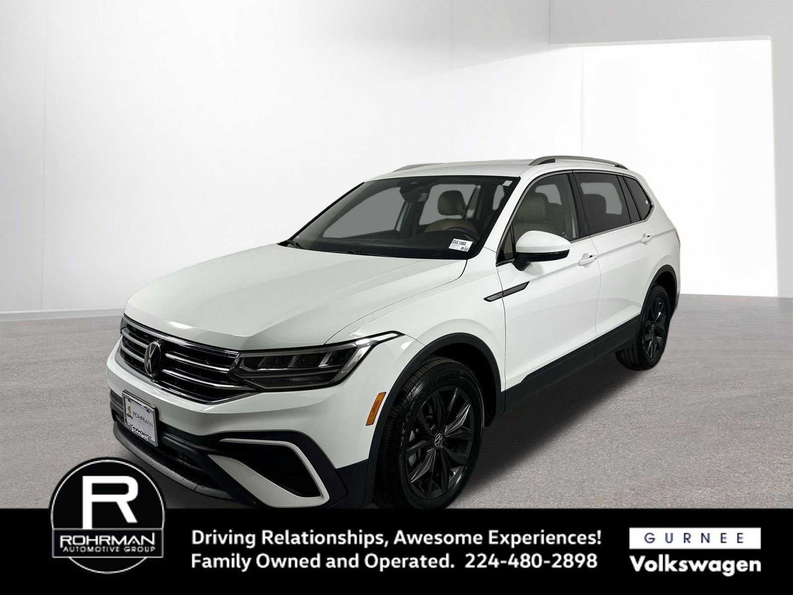 Used 2024 Volkswagen Tiguan SE