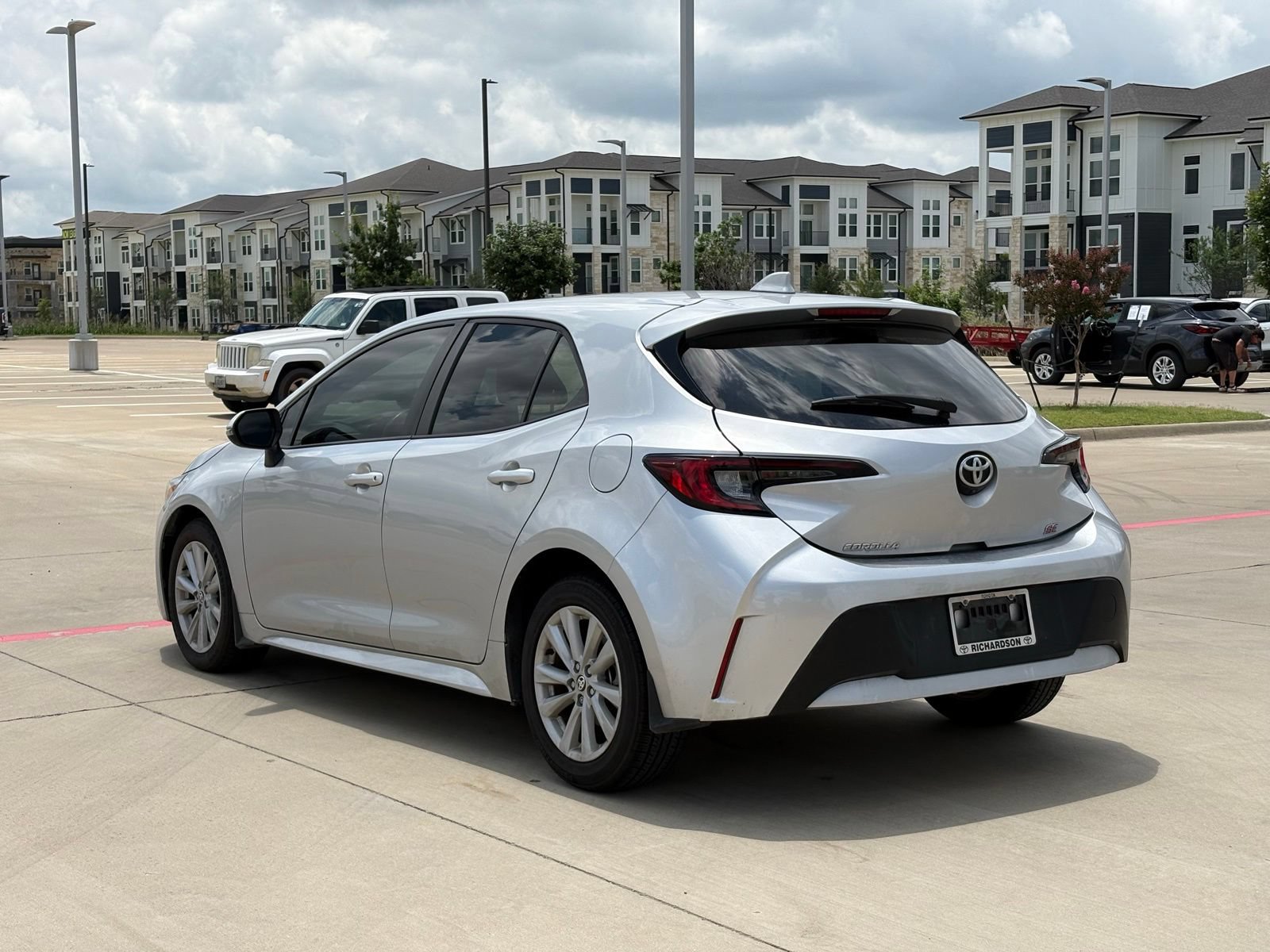 Used 2024 Toyota Corolla SE FWD image 5