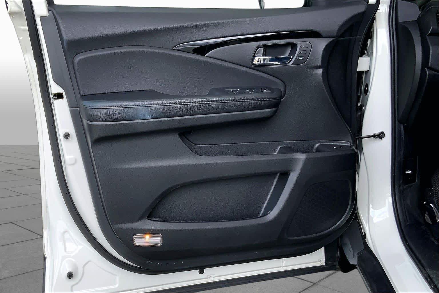 Used 2019 Honda Passport Touring image 22
