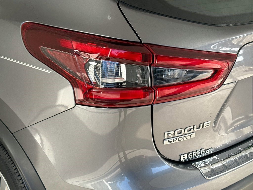 Used 2020 Nissan Rogue Sport S FWD image 34