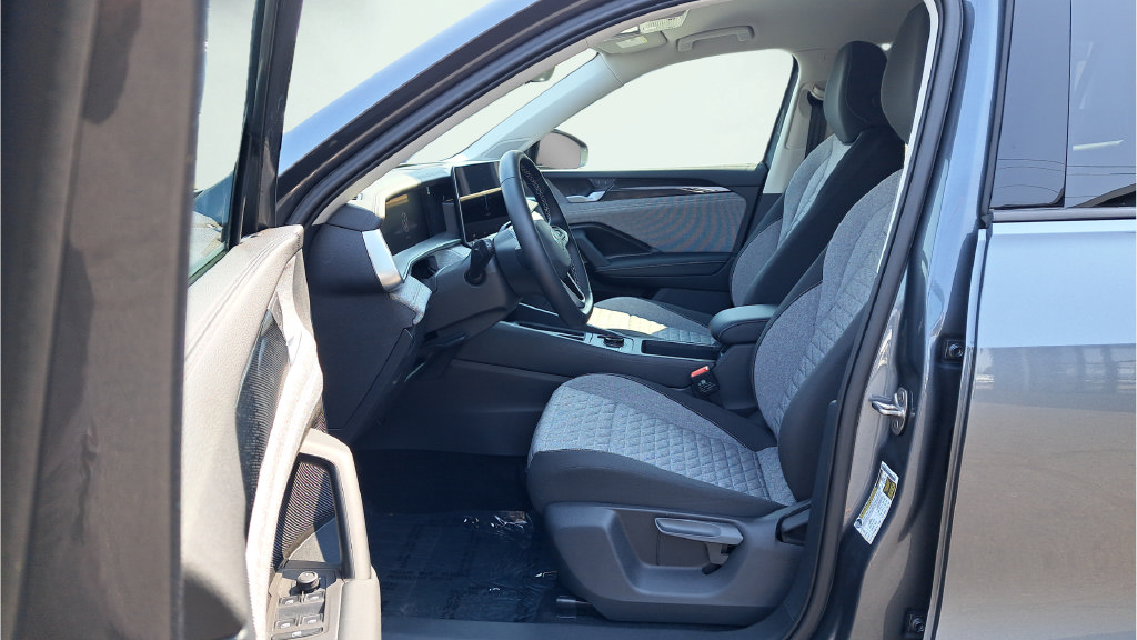 Used 2026 Volkswagen Tiguan S AWD/4WD image 10