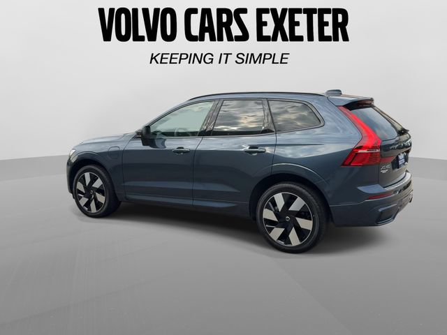 Certified 2025 Volvo XC60 T8 Plus w/ Protection Package Premier AWD/4WD image 8