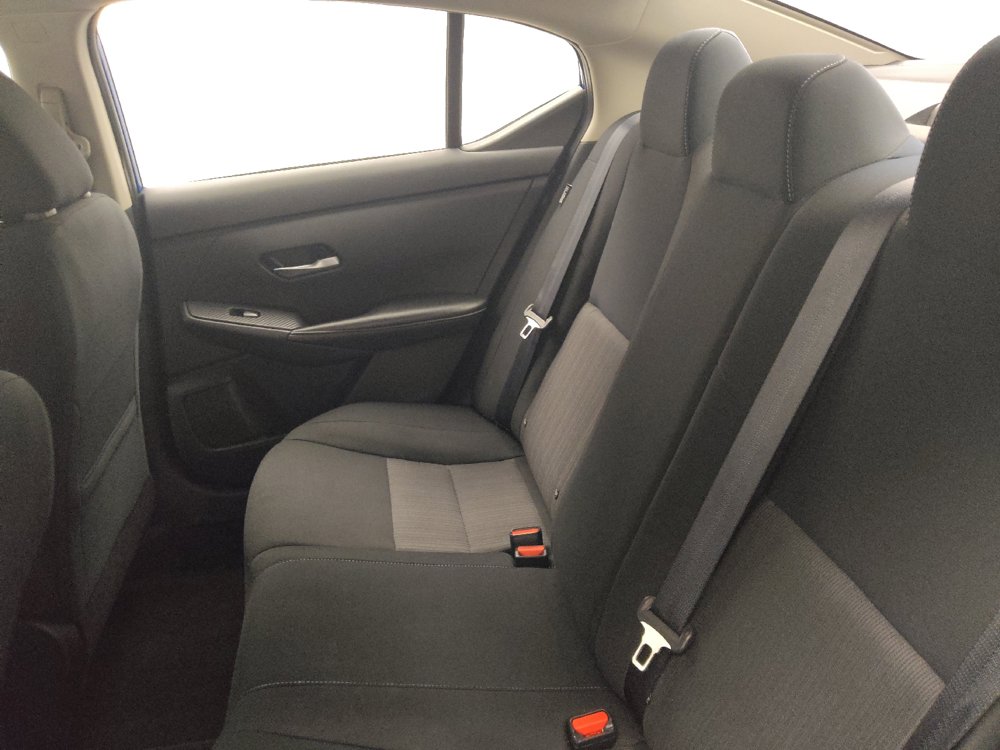 Used 2023 Nissan Sentra SV FWD image 18