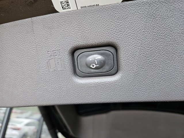 Used 2019 Lincoln Nautilus Reserve w/ Driver Assistance Package AWD/4WD image 11