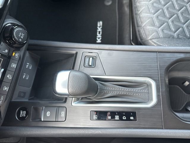 New 2026 Nissan Kicks SV w/ Cold Weather Package FWD image 19