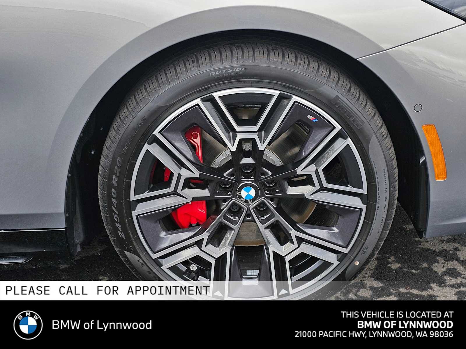 New 2026 BMW i5 eDrive40 w/ M Sport Package AWD/4WD image 9