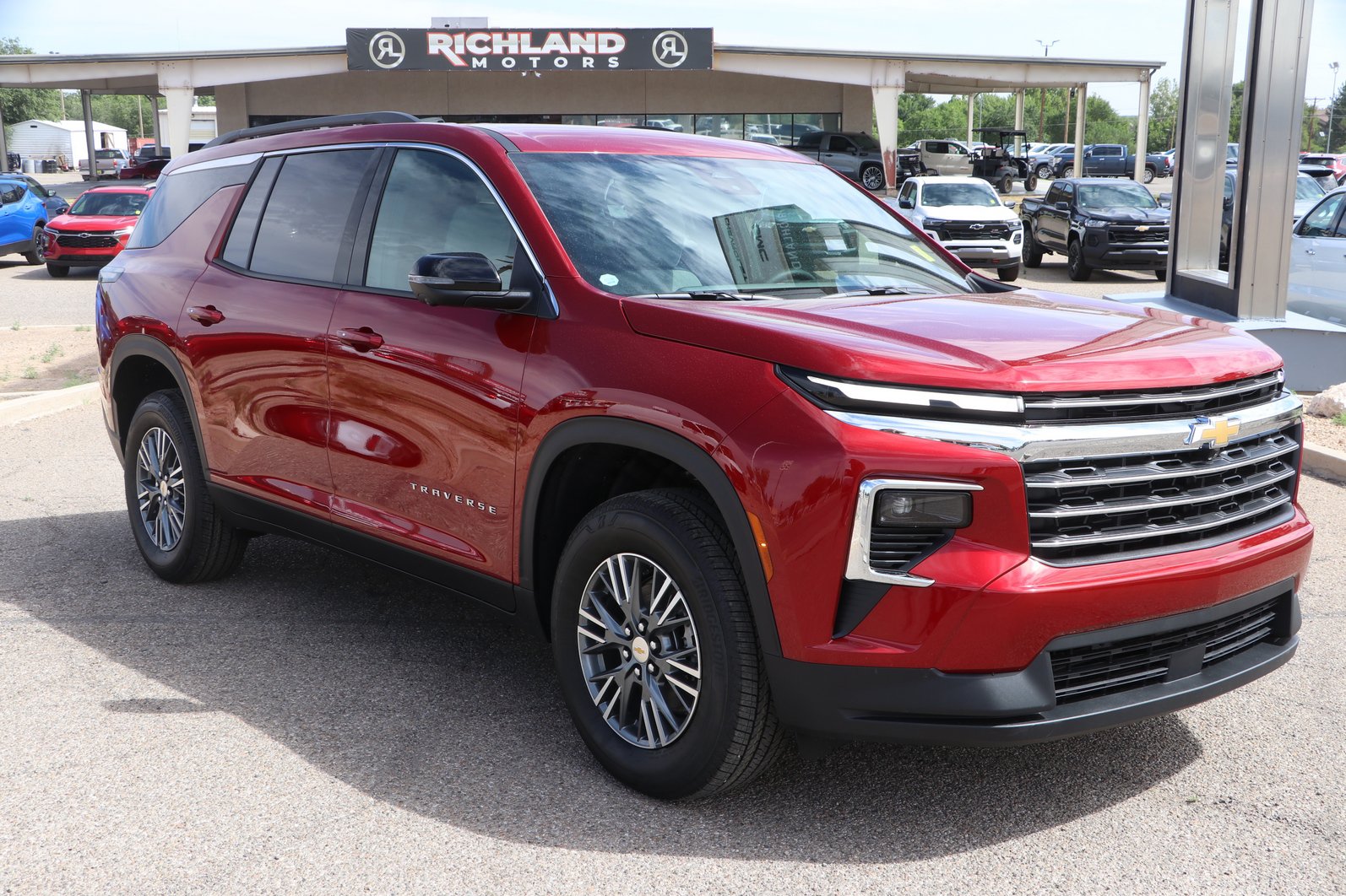 New 2026 Chevrolet Traverse LT w/ Driver Confidence Package
