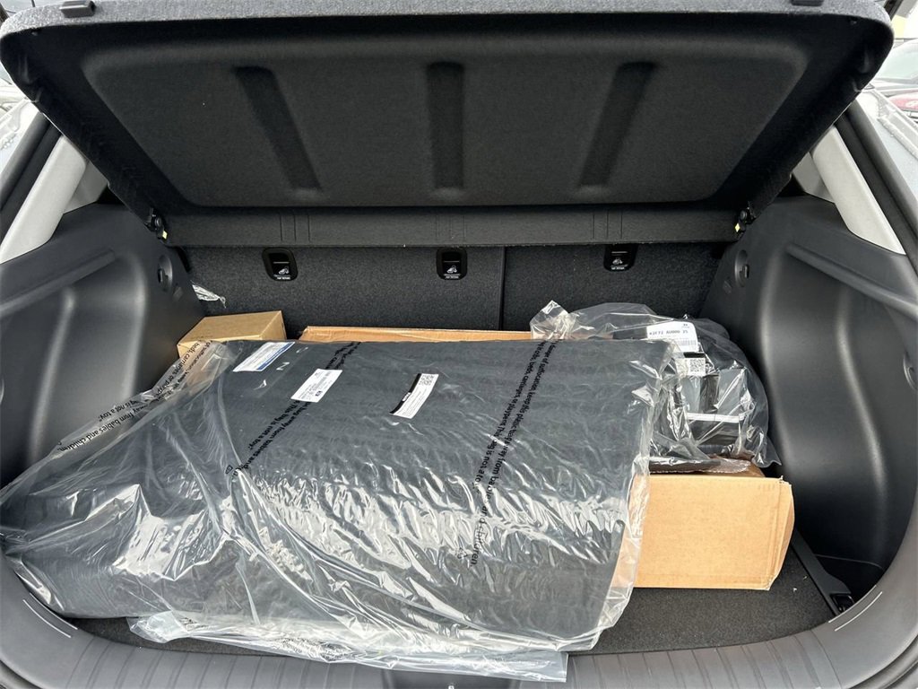 New 2026 Hyundai Kona SEL Premium image 18