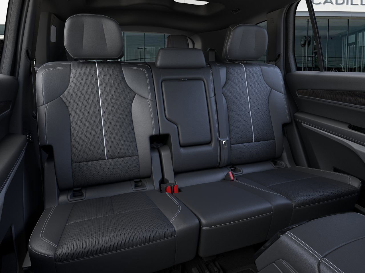 New 2026 Cadillac Vistiq Luxury image 17