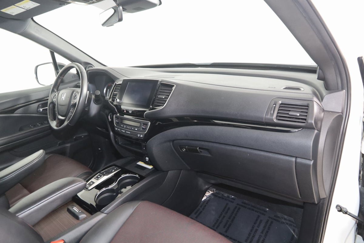 Used 2022 Honda Ridgeline Black Edition image 40