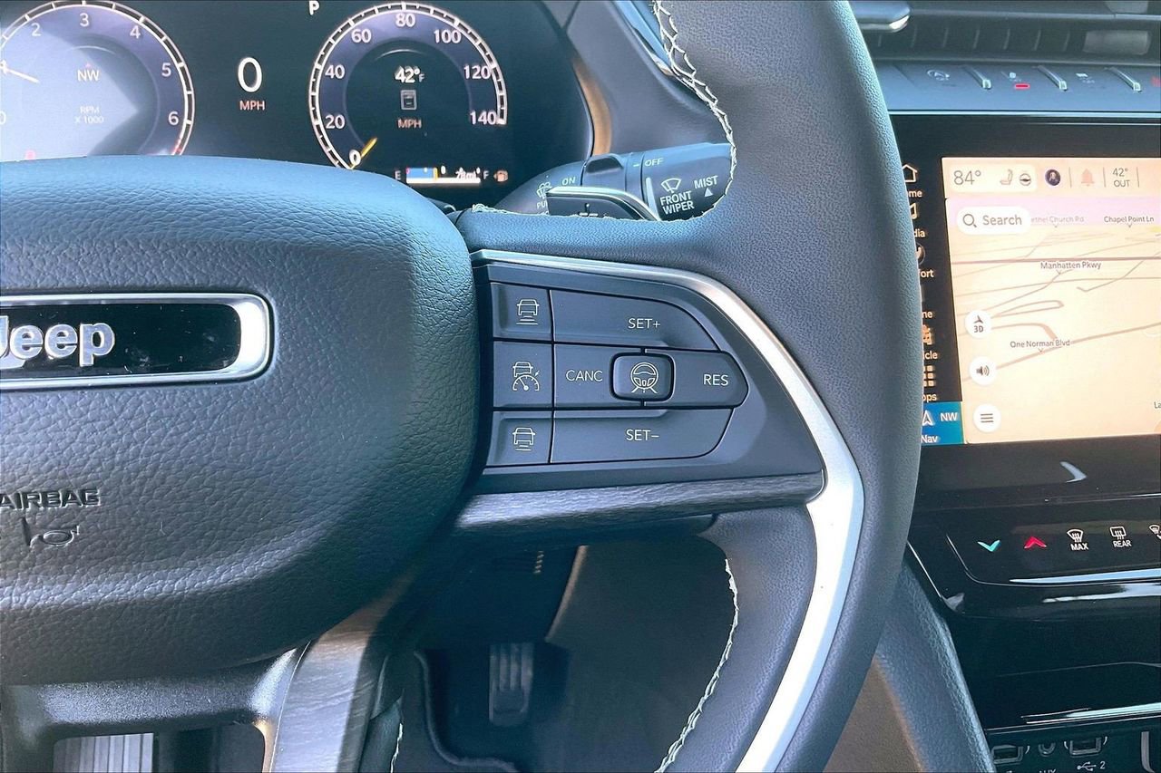 New 2026 Jeep Grand Cherokee Limited w/ Limited Altitude Package image 29