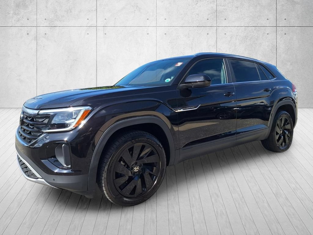 Used 2024 Volkswagen Atlas Cross Sport SE FWD image 1