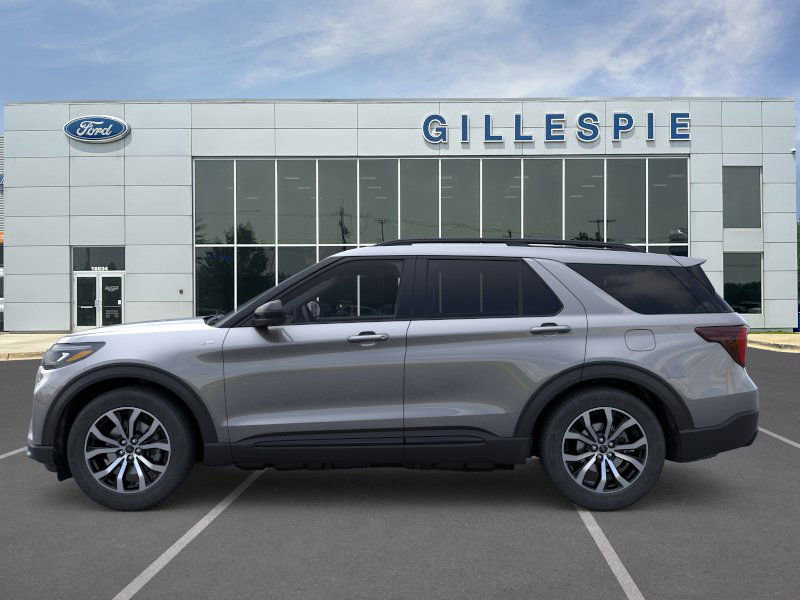 New 2026 Ford Explorer ST-Line image 3