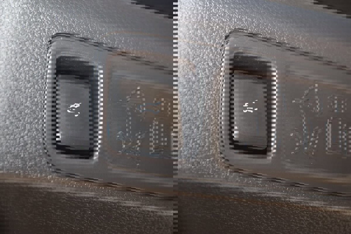 Used 2022 Ford Expedition Max Limited image 52