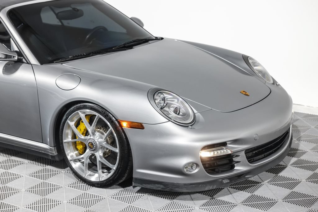 Used 2012 Porsche 911 Turbo S AWD/4WD image 5