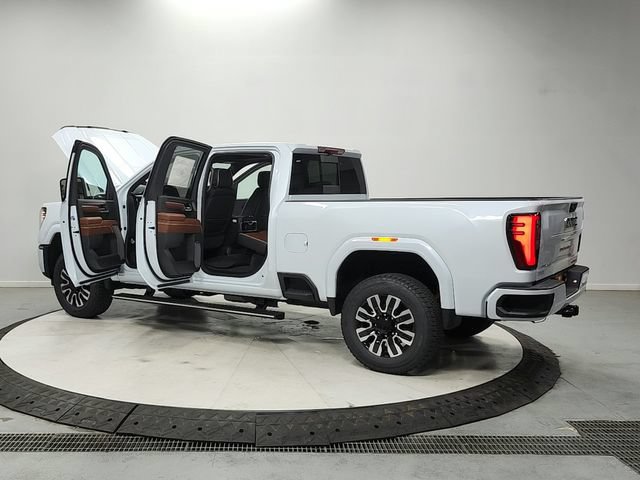 New 2026 GMC Sierra 2500 Denali Ultimate AWD/4WD image 13
