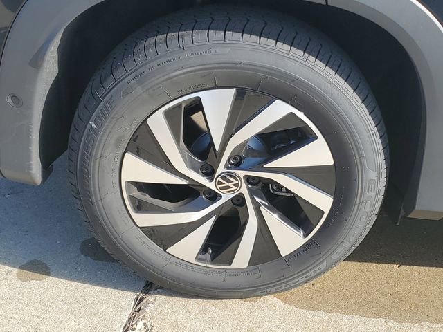 New 2026 Volkswagen Tiguan S image 7