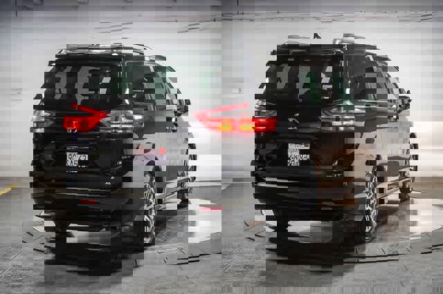 Certified 2019 Toyota Sienna XLE image 4