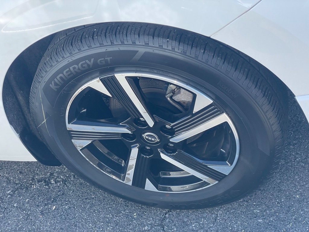 Certified 2024 Nissan Sentra SV w/ All-Weather Package FWD image 28