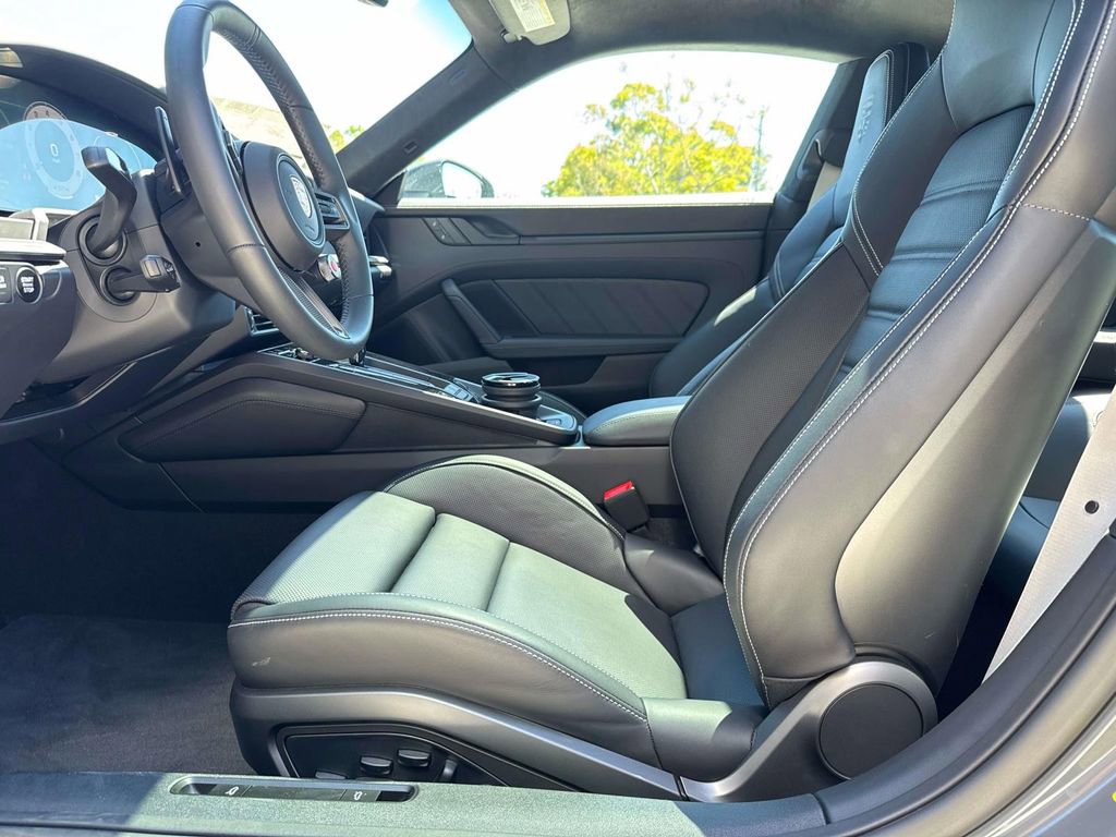 New 2026 Porsche 911 Carrera 4 GTS image 5