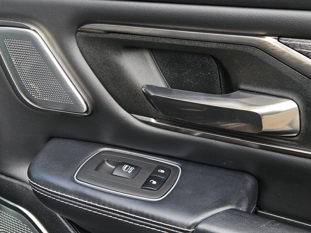 Used 2021 RAM 1500 Limited image 32