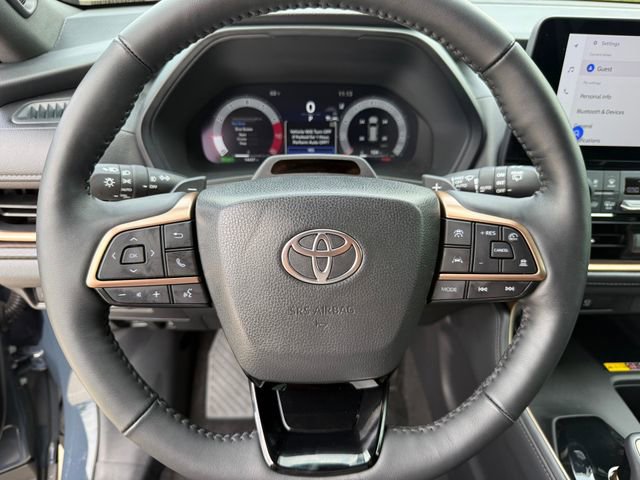 Used 2025 Toyota Grand Highlander AWD Hybrid image 15