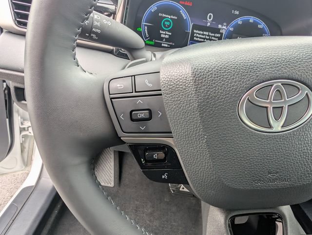 Used 2025 Toyota Camry XSE image 17