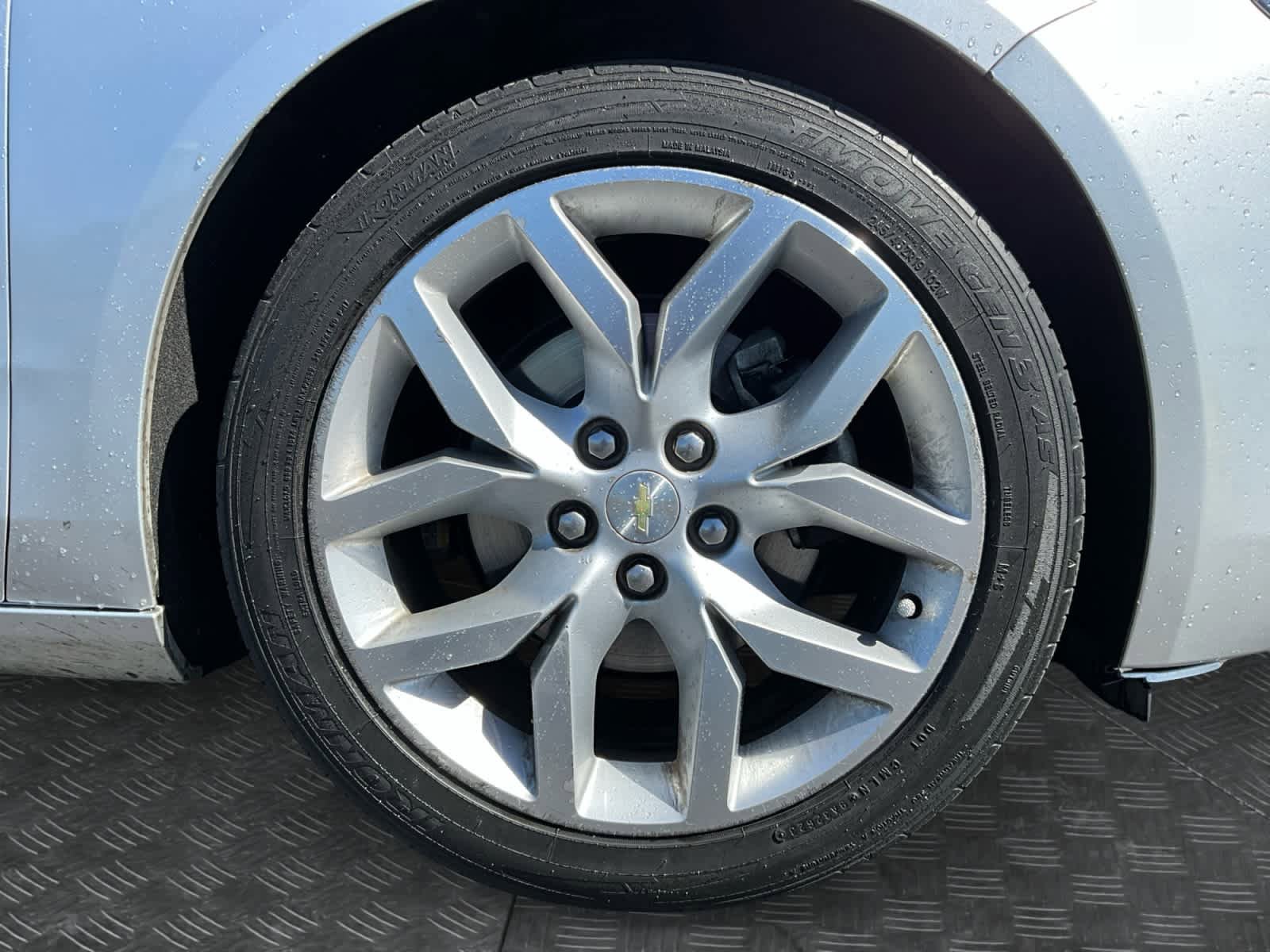Used 2014 Chevrolet Impala LTZ FWD image 16
