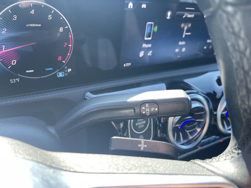 Used 2025 Mercedes-Benz CLA 250 4MATIC image 31
