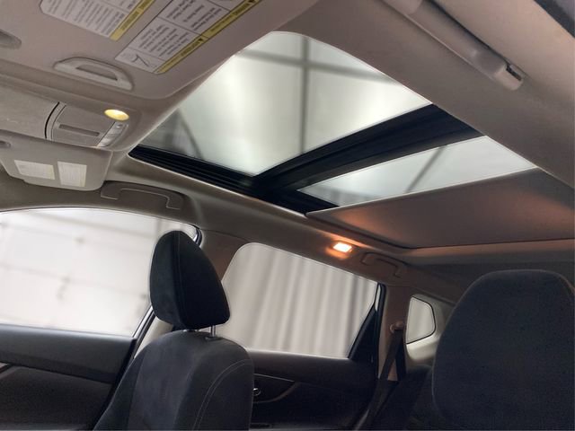 Used 2014 Nissan Rogue SV w/ SV Premium Package image 26