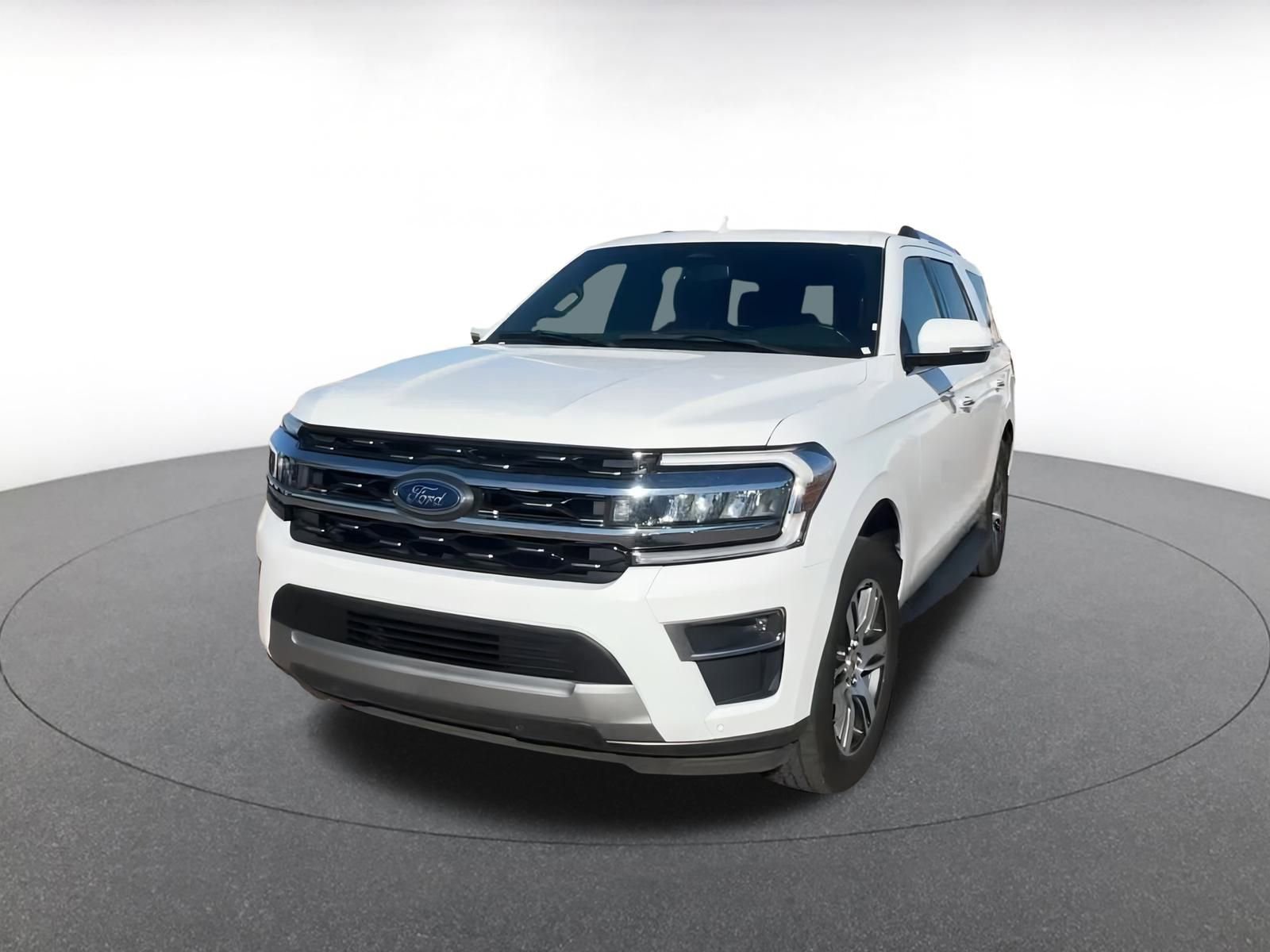 Used 2024 Ford Expedition Limited image 7