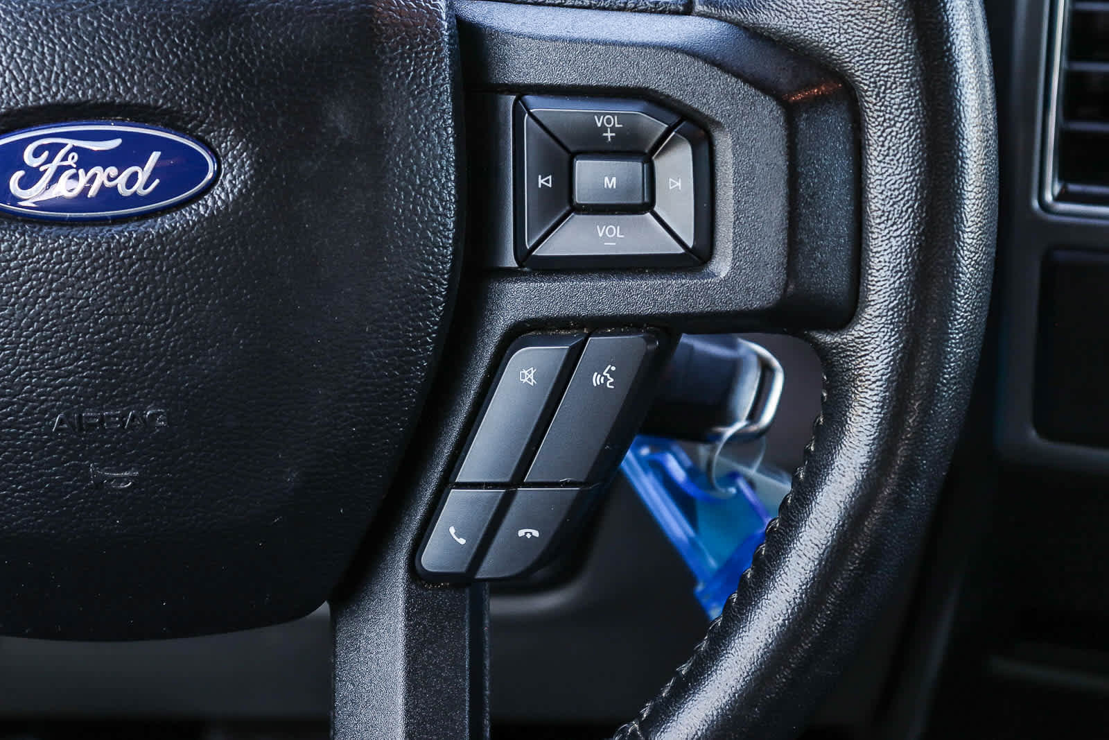 Used 2018 Ford F150 XLT w/ Equipment Group 302A Luxury AWD/4WD image 19